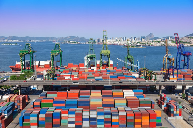 Operações de importação serão migradas para a declaração única de importação a partir de outubro de 2024