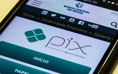 Receita Federal irá monitorar dados de cartão de crédito e Pix