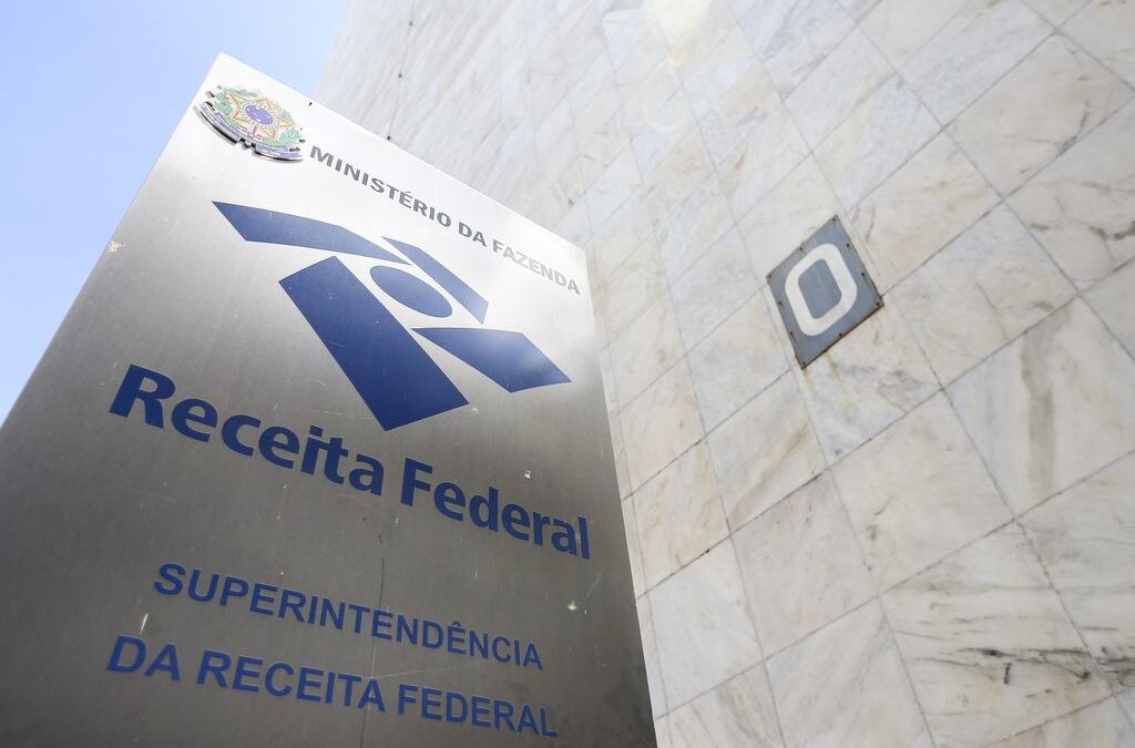 Entrega da Declaração Final de Espólio e da Declaração de Saída Definitiva do País vai até 30 de maio