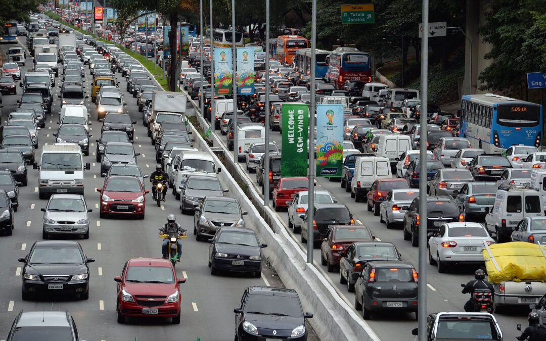 Proposta que isenta IPVA de veículos com mais de 20 anos é aprovada em comissão especial