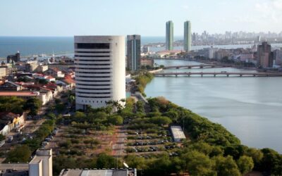 TRF-5 reconhece prescrição ao reclassificar crime tributário